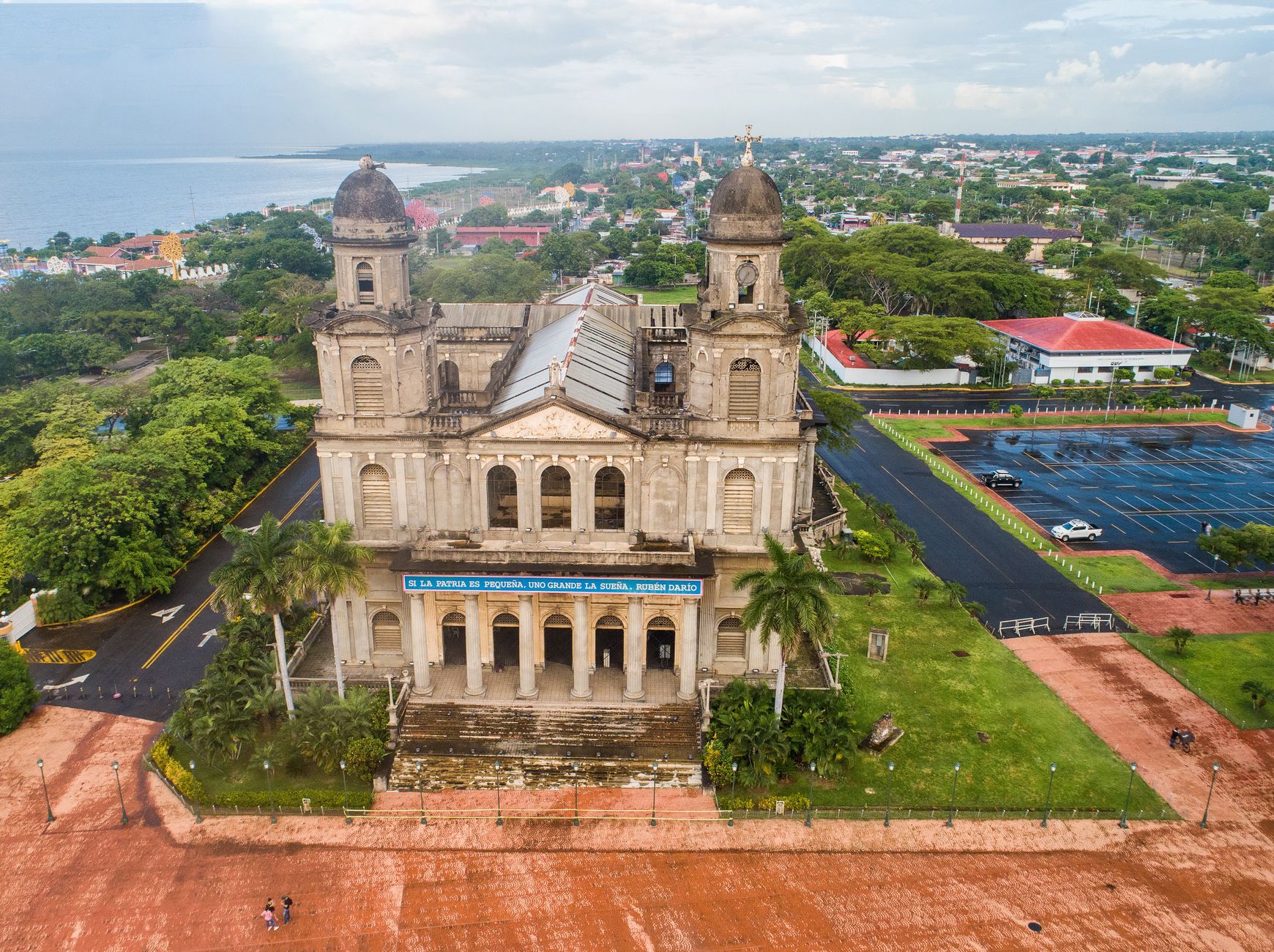 Granada colonial cathedral and Lake Nicaragua with Mombacho volcano, Nicaragua